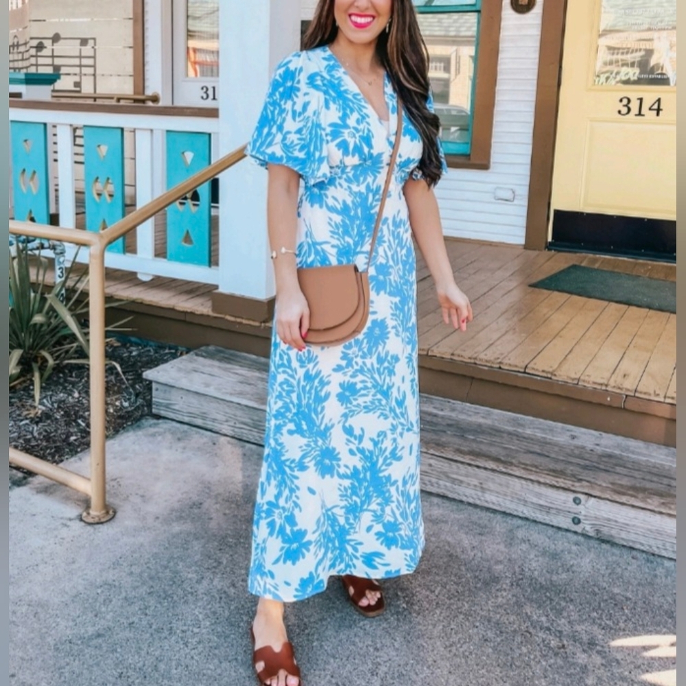 Floral Dress - Picture 2 of 5